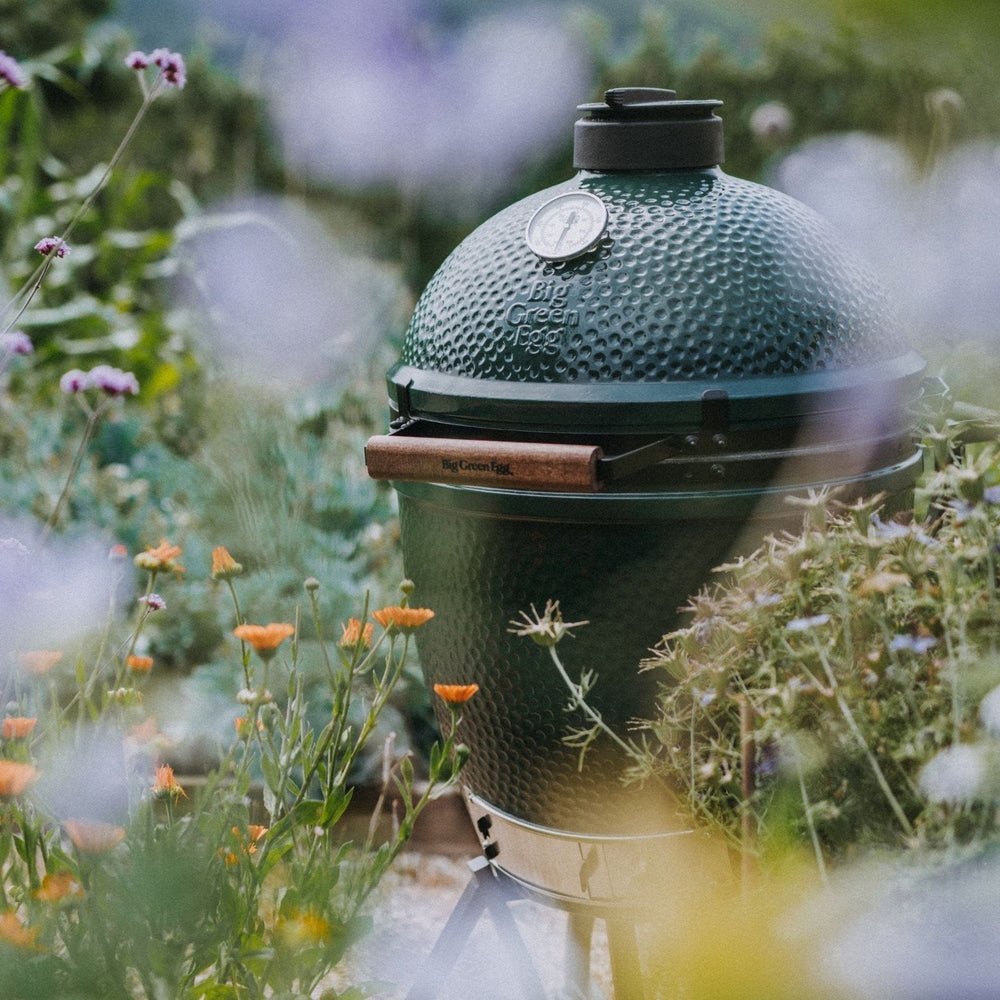 Big Green Egg Large – Ceramic Kamado Charcoal BBQ & Smoker with ConvEGGtor - image 7