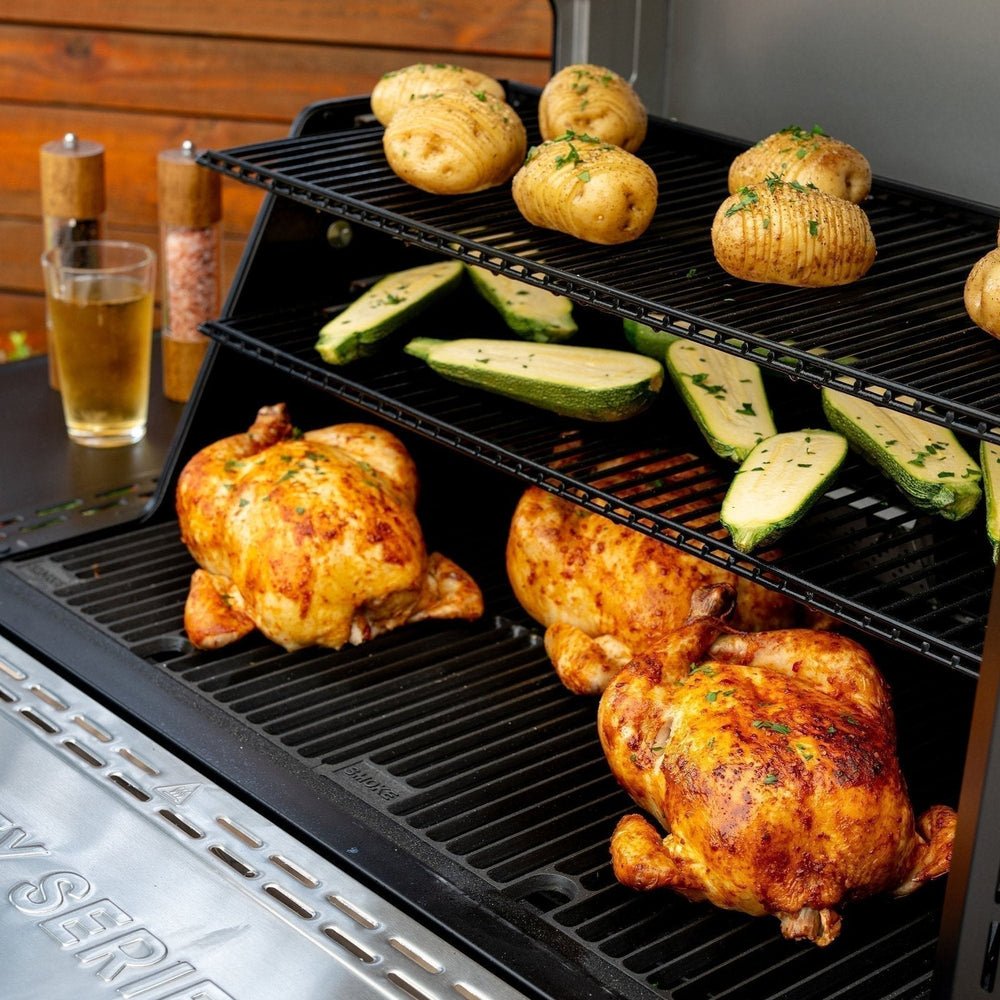 Masterbuilt Gravity 1150 Digital Charcoal BBQ Grill and Smoker Starter Pack - image 8